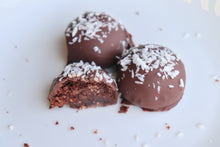 Load image into Gallery viewer, *New* Chocolate Orange Protein Balls
