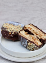 Load image into Gallery viewer, Wagon Wheel Salted Caramel
